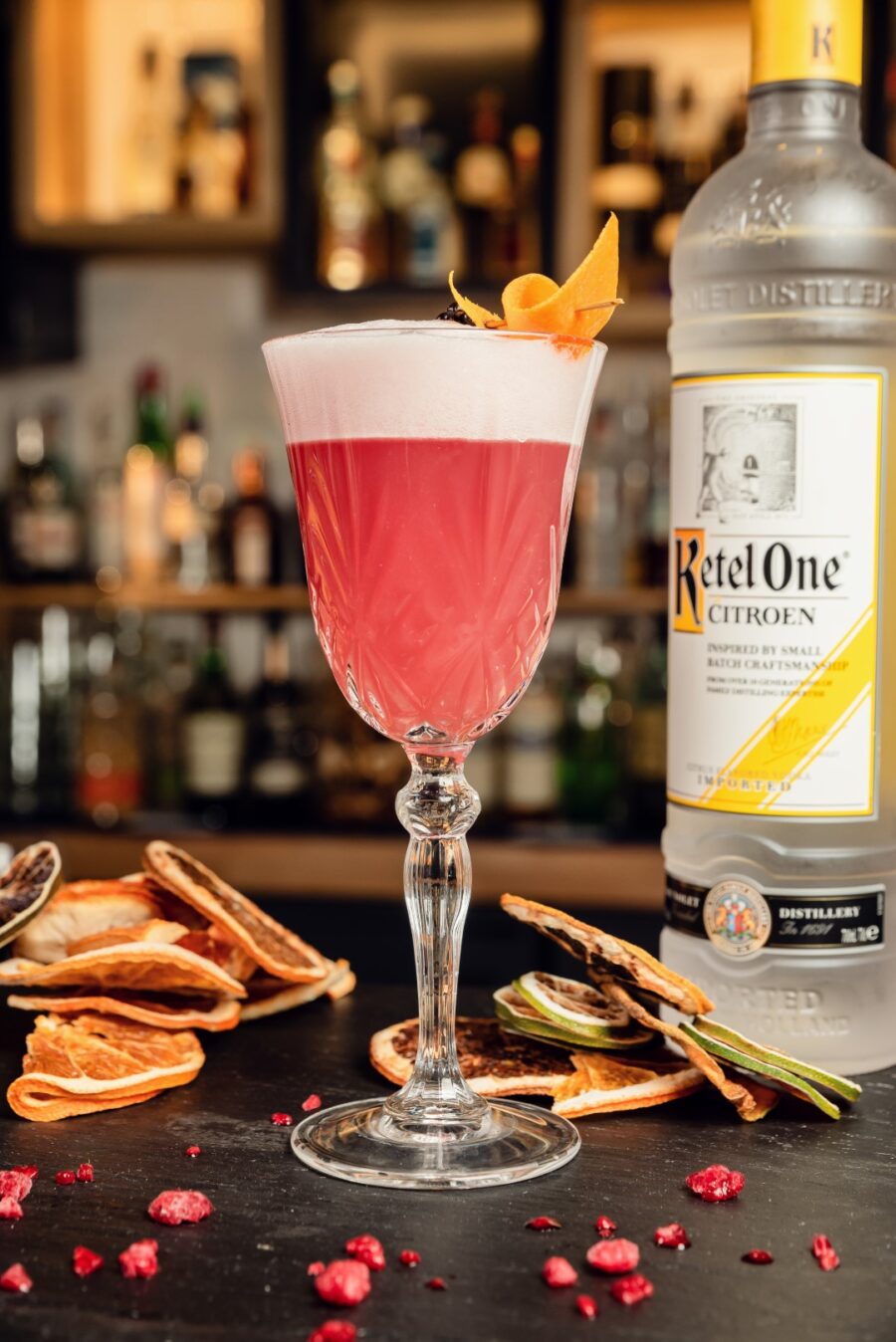 COSMOPOLITAN COCKTAIL